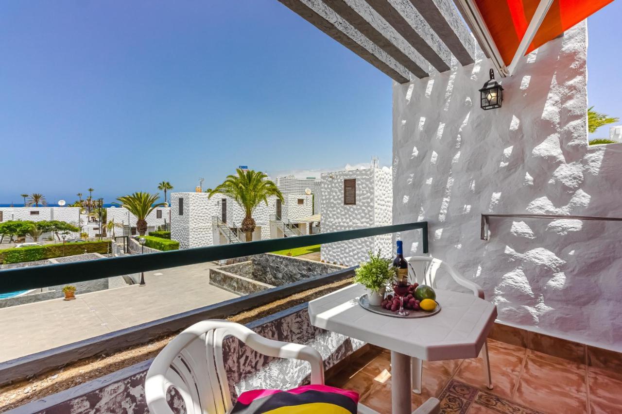 Apartment Apart America - 150 Meters From The Beach, Free Wi-Fi Arona  Exterior photo
