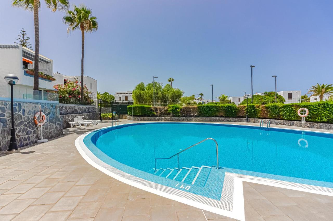 Apartment Apart America - 150 Meters From The Beach, Free Wi-Fi Arona  Exterior photo